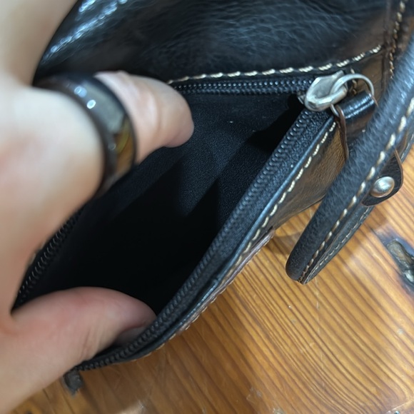 Fossil mini leather black crossbody bag purse with silver hardware - Picture 9 of 13